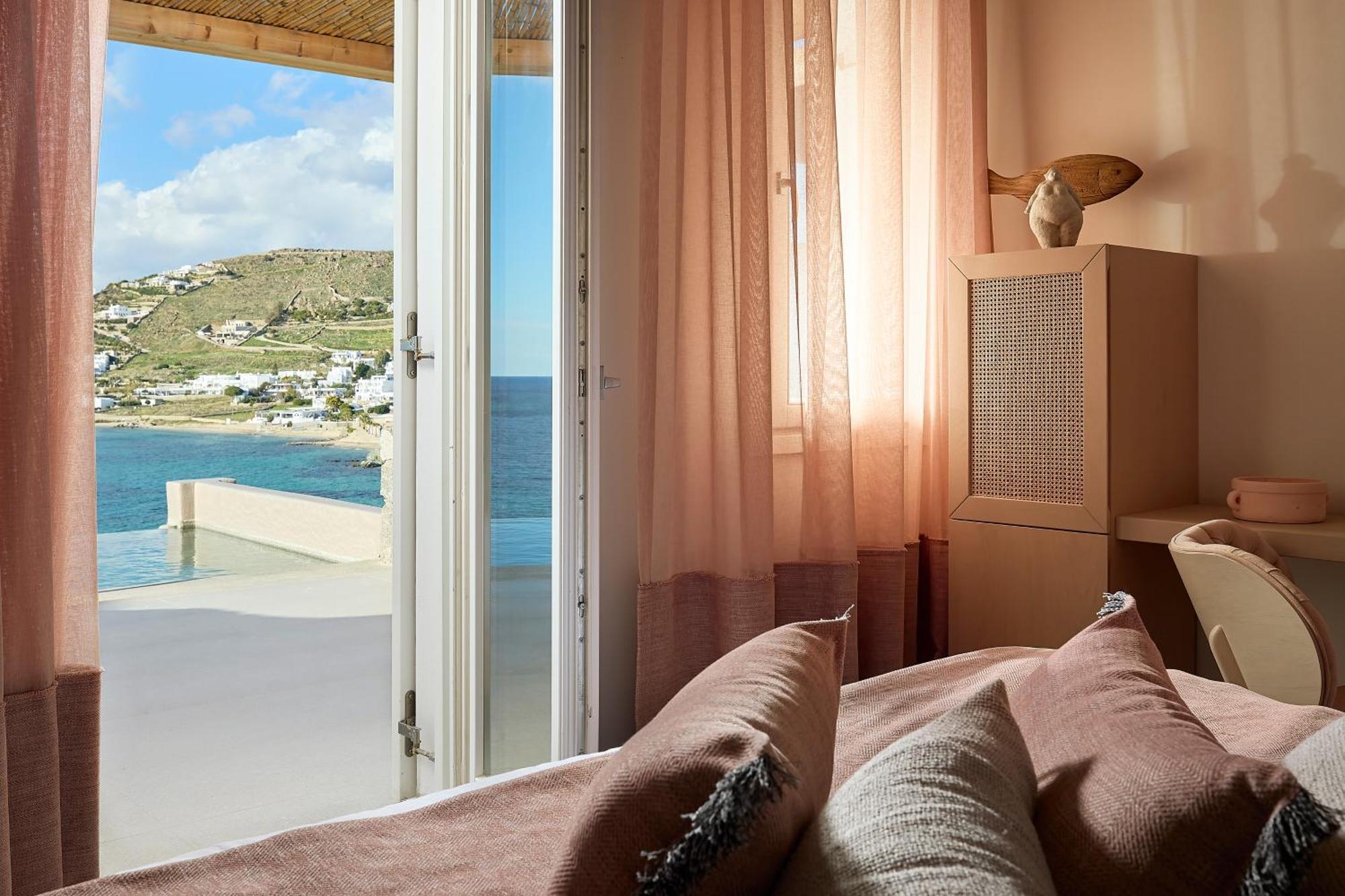 Amazon Mykonos Suites & Spa Agios Ioannis Diakoftis Exterior foto